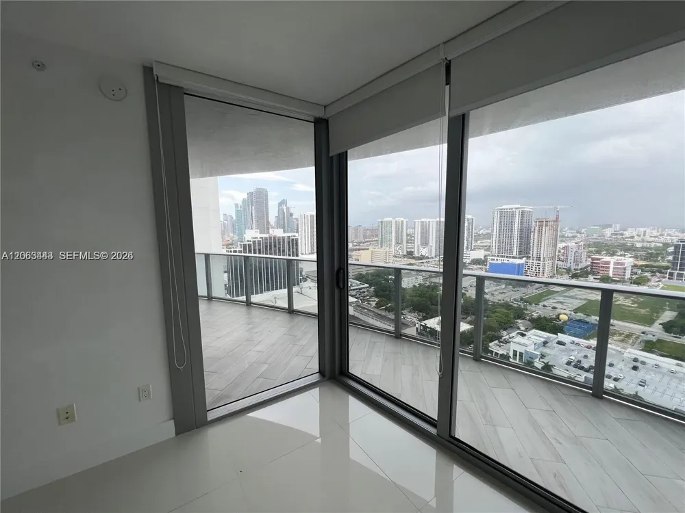 488 NE 18th St #3000 Miami, FL 33132