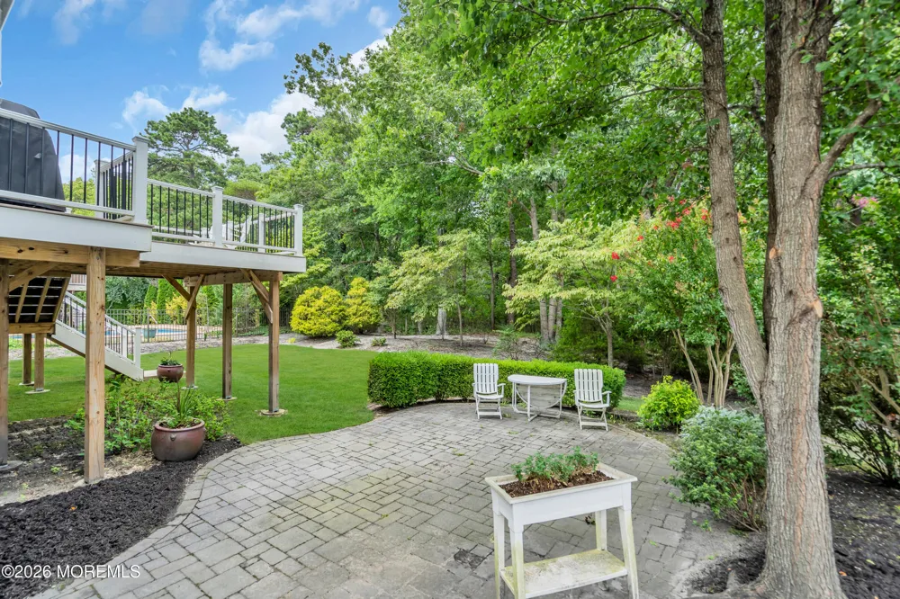 15 Lippincott Drive Little Egg Harbor, NJ 08087