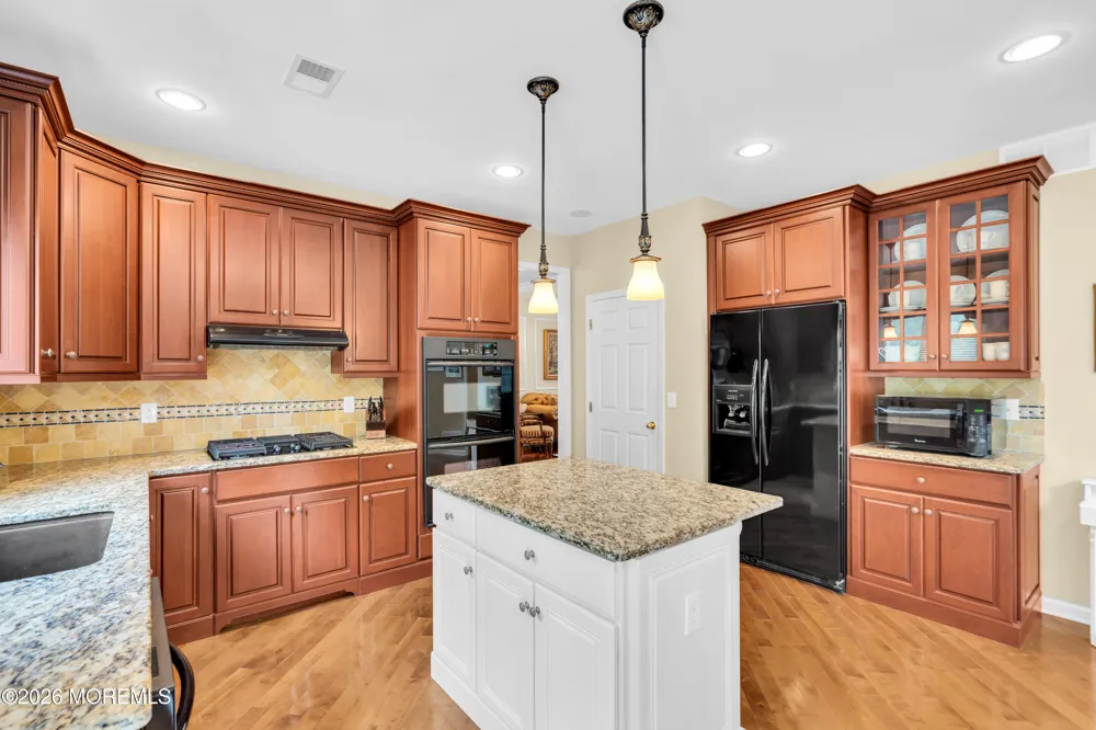 15 Lippincott Drive Little Egg Harbor, NJ 08087