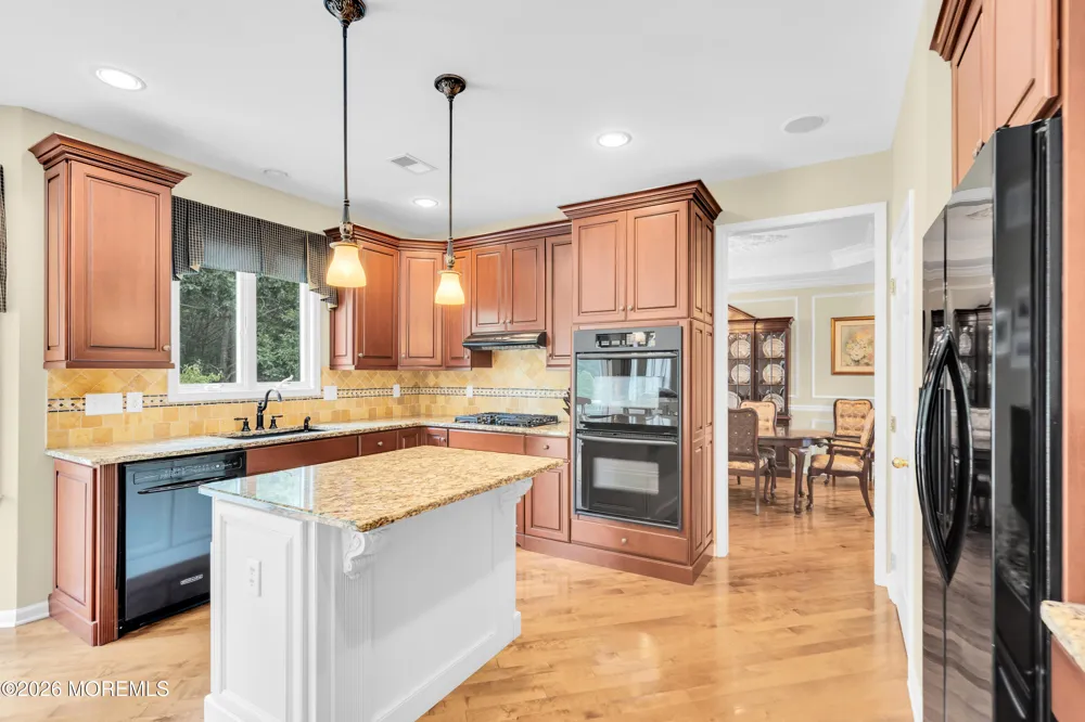 15 Lippincott Drive Little Egg Harbor, NJ 08087