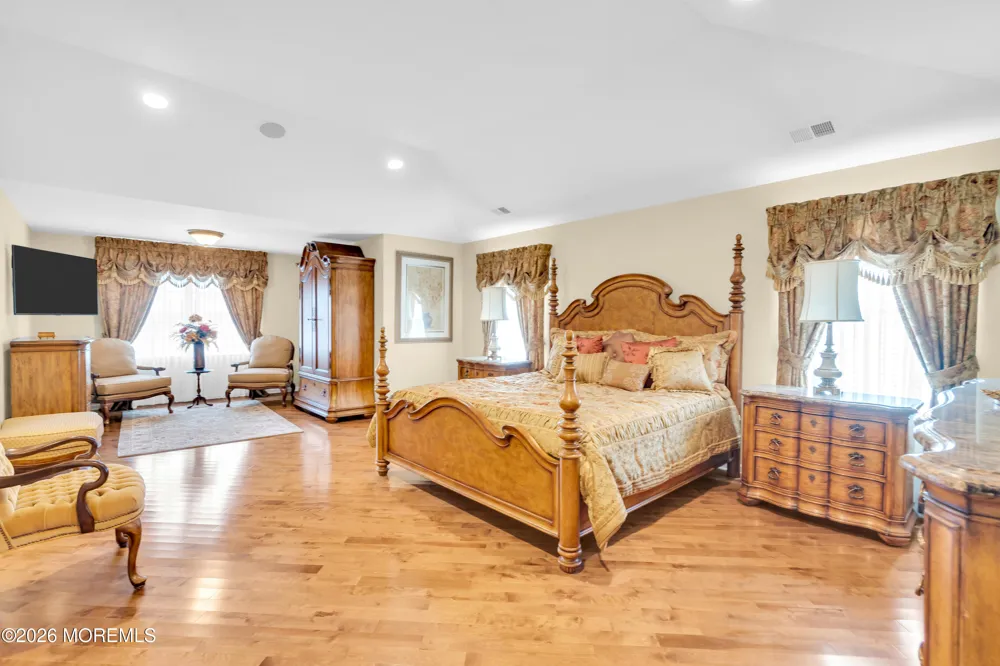 15 Lippincott Drive Little Egg Harbor, NJ 08087