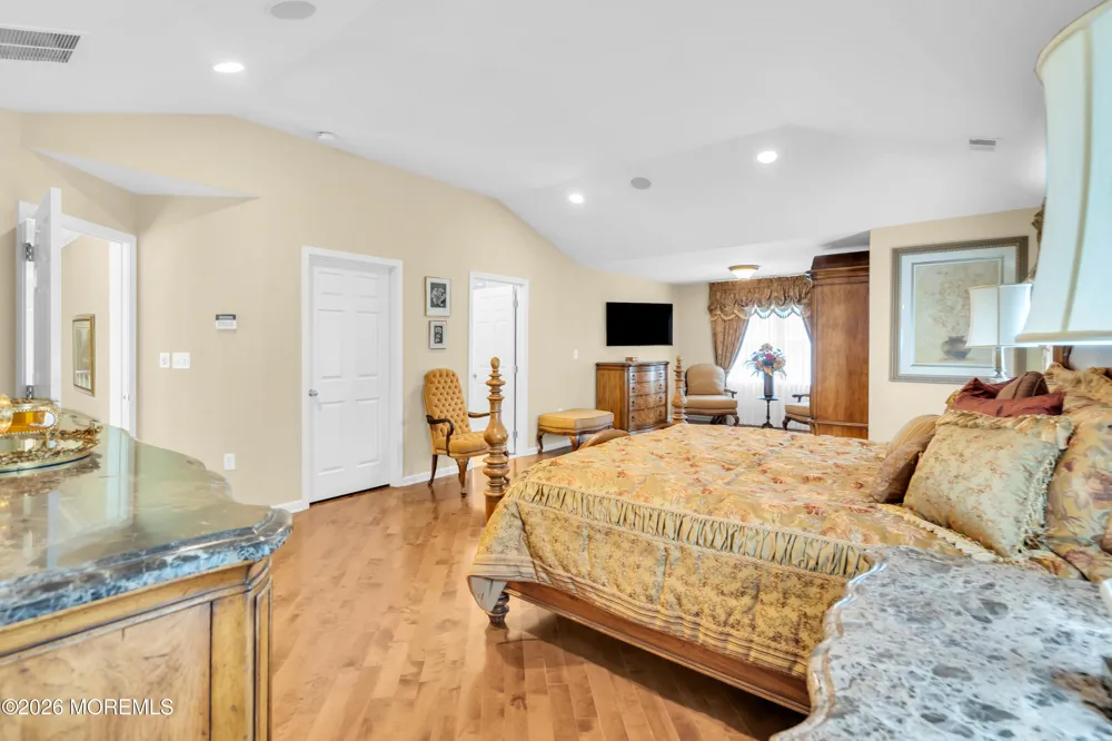 15 Lippincott Drive Little Egg Harbor, NJ 08087
