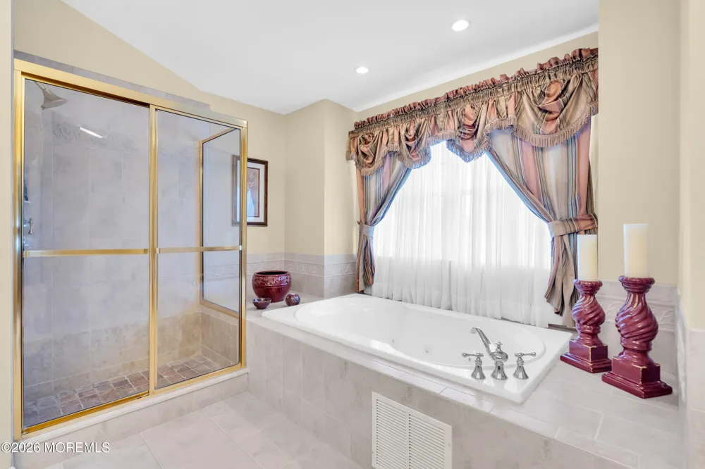 15 Lippincott Drive Little Egg Harbor, NJ 08087