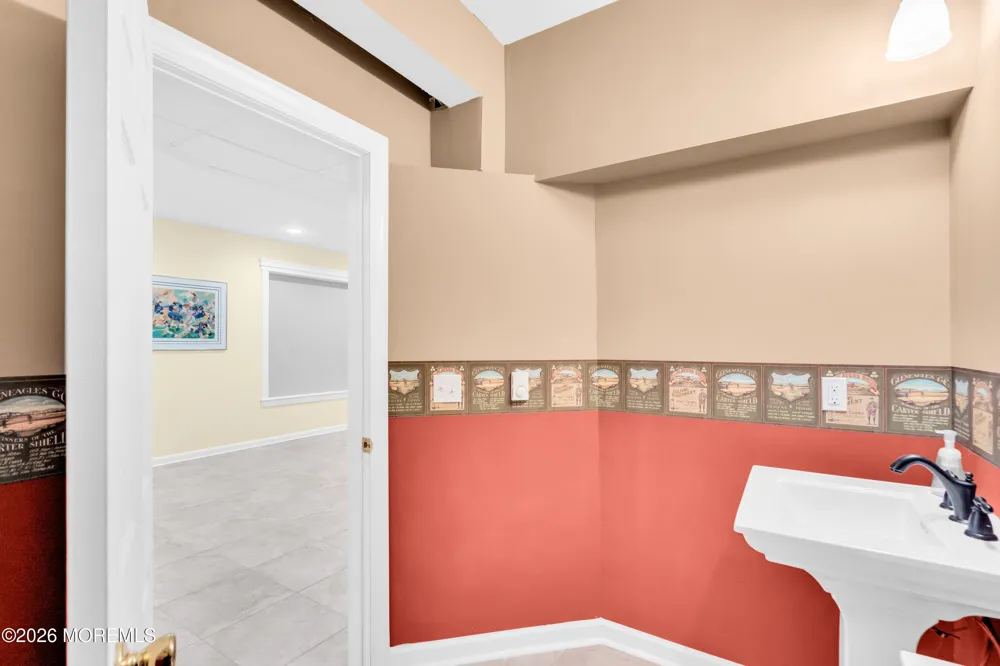 15 Lippincott Drive Little Egg Harbor, NJ 08087
