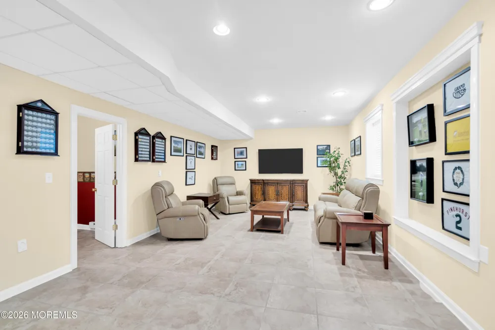 15 Lippincott Drive Little Egg Harbor, NJ 08087