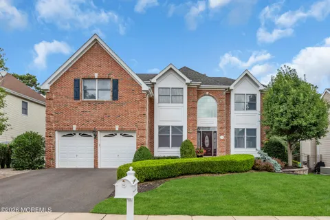 15 Lippincott Drive