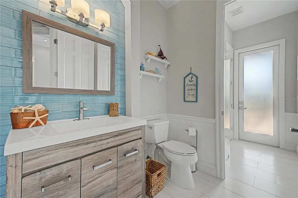 1306 PLAYMOOR DRIVE Palm Harbor, FL 34683