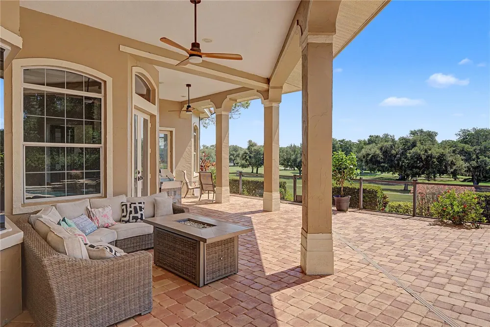 1306 PLAYMOOR DRIVE Palm Harbor, FL 34683