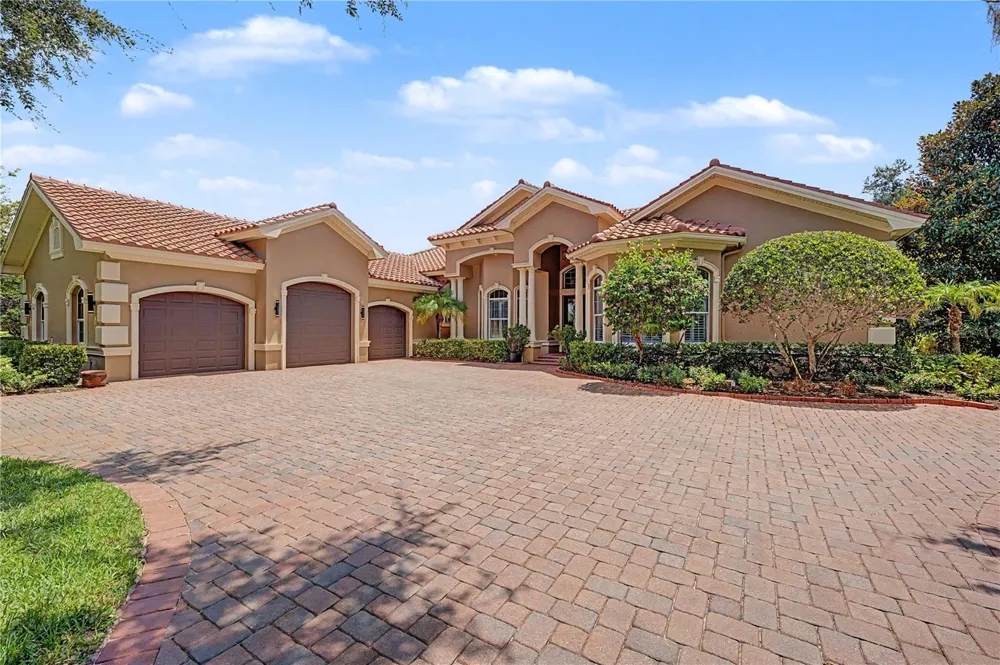 1306 PLAYMOOR DRIVE Palm Harbor, FL 34683