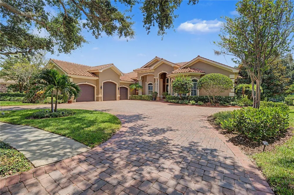 1306 PLAYMOOR DRIVE Palm Harbor, FL 34683