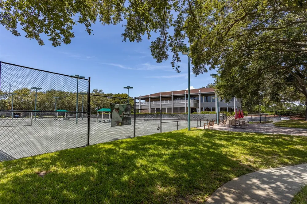 1306 PLAYMOOR DRIVE Palm Harbor, FL 34683