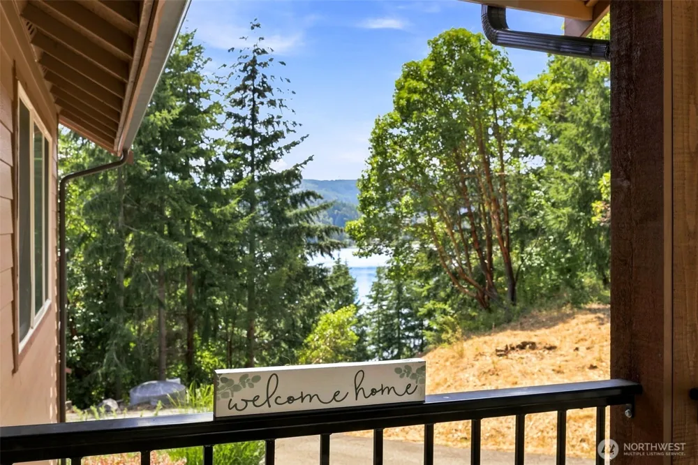 2040 Summit Lake Shore Road NW Olympia, WA 98502
