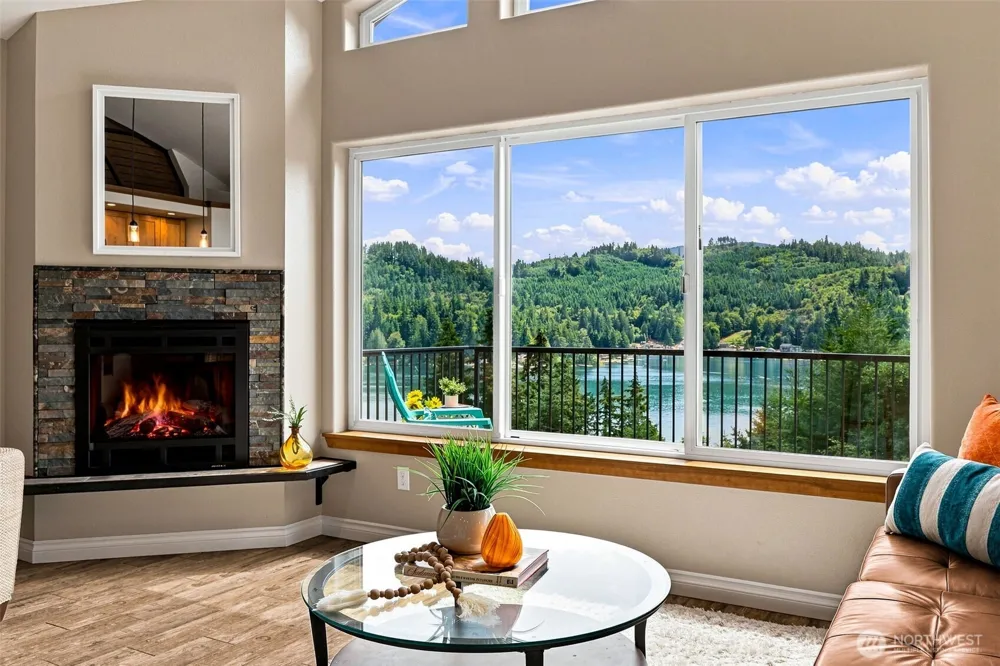 2040 Summit Lake Shore Road NW Olympia, WA 98502