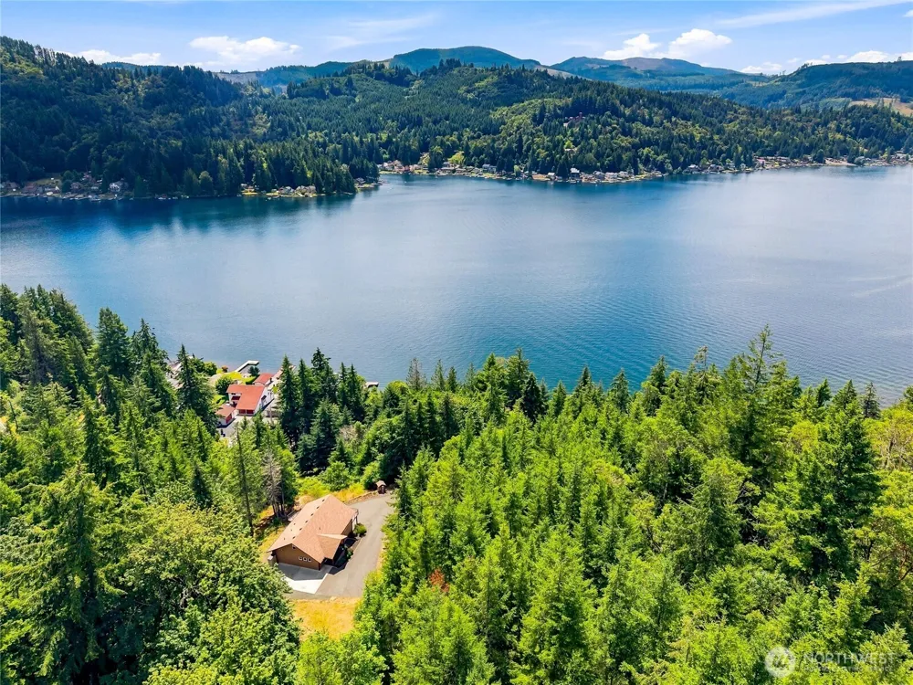 2040 Summit Lake Shore Road NW Olympia, WA 98502