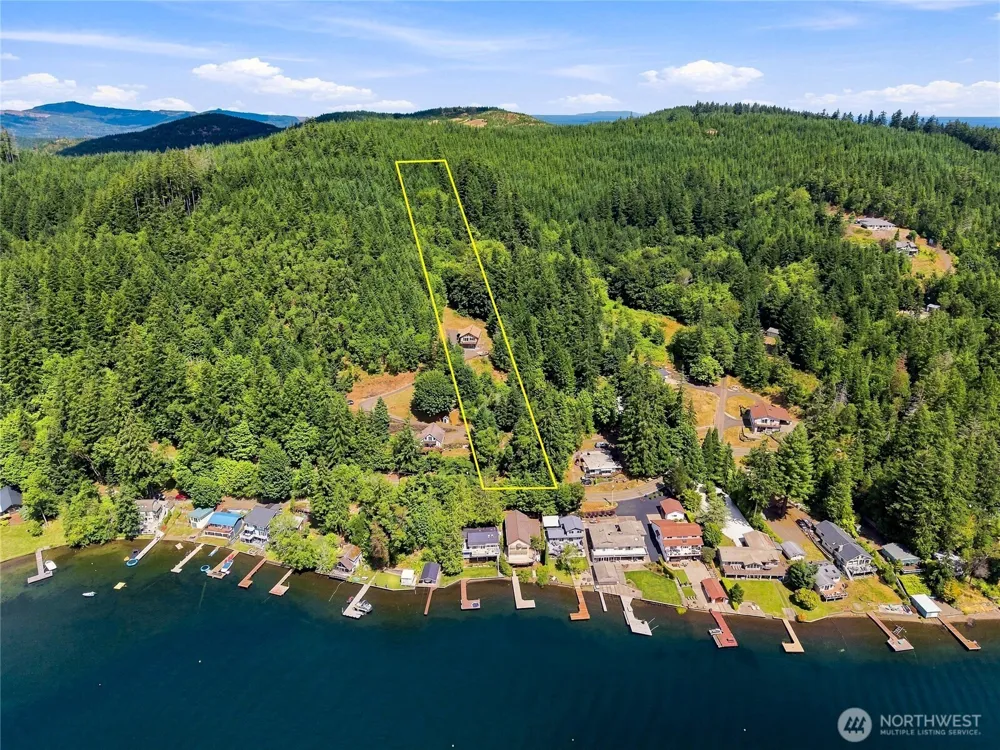 2040 Summit Lake Shore Road NW Olympia, WA 98502