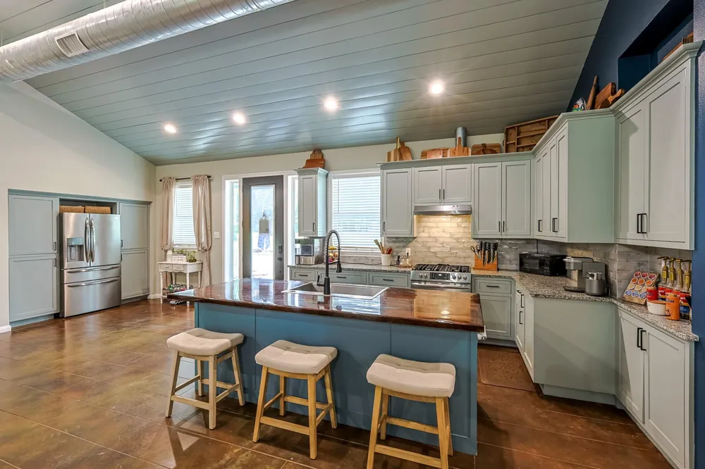 6409 Medley Road New Waverly, TX 77358