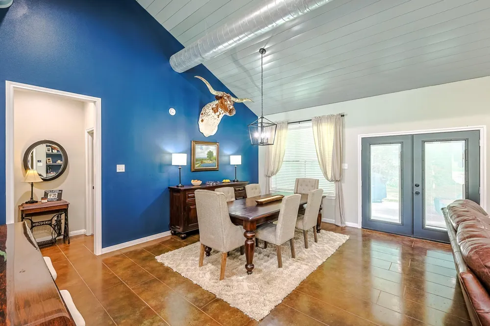 6409 Medley Road New Waverly, TX 77358