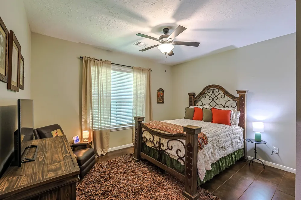 6409 Medley Road New Waverly, TX 77358