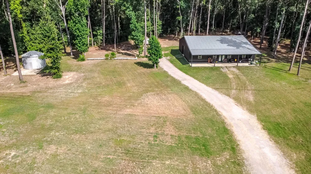 6409 Medley Road New Waverly, TX 77358