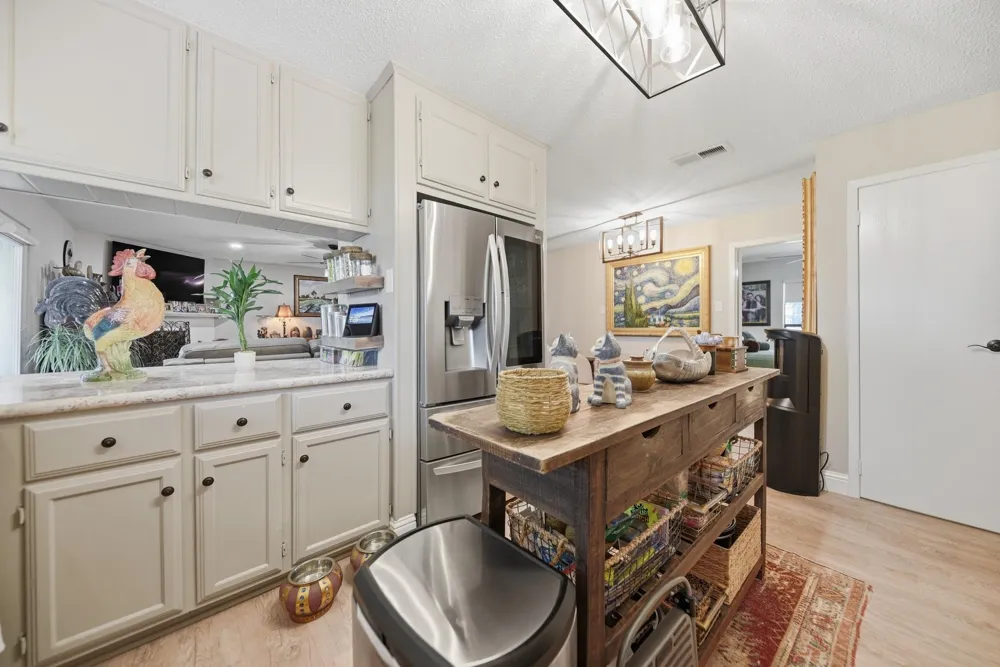 204 E Stone Street Brenham, TX 77833