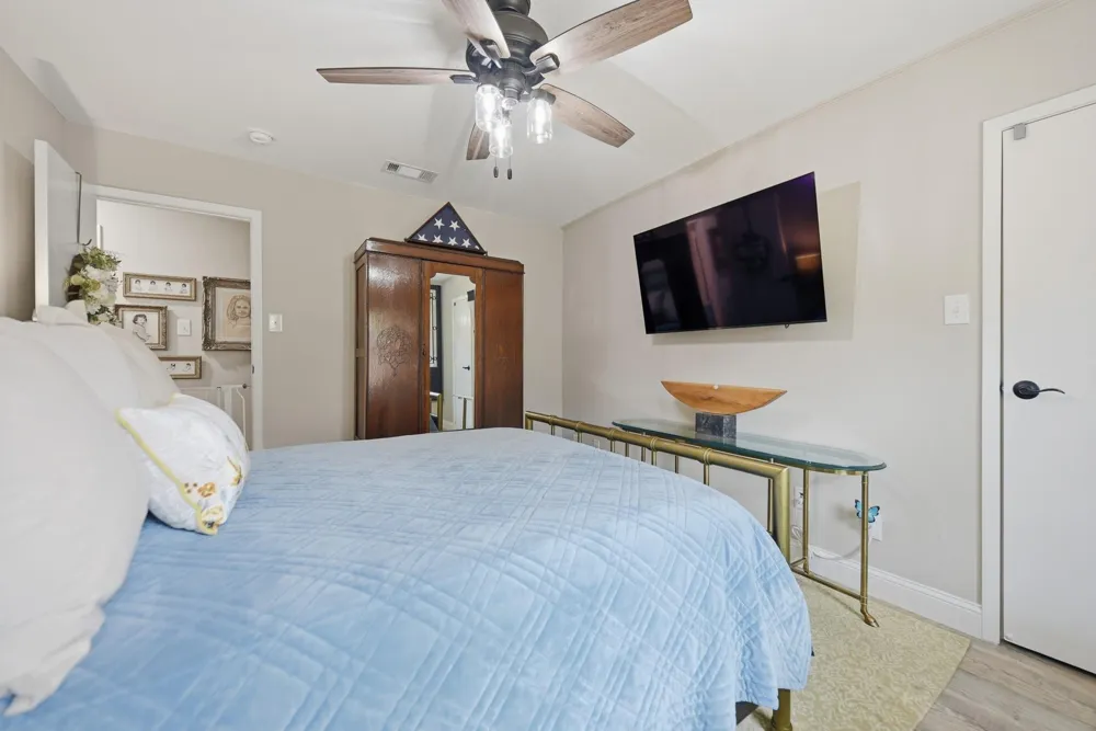 204 E Stone Street Brenham, TX 77833