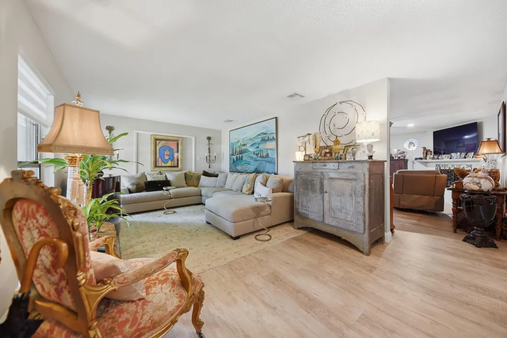 204 E Stone Street Brenham, TX 77833