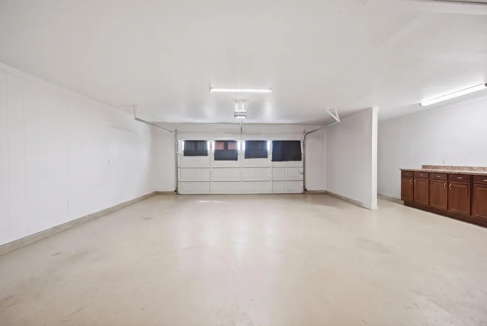 204 E Stone Street Brenham, TX 77833