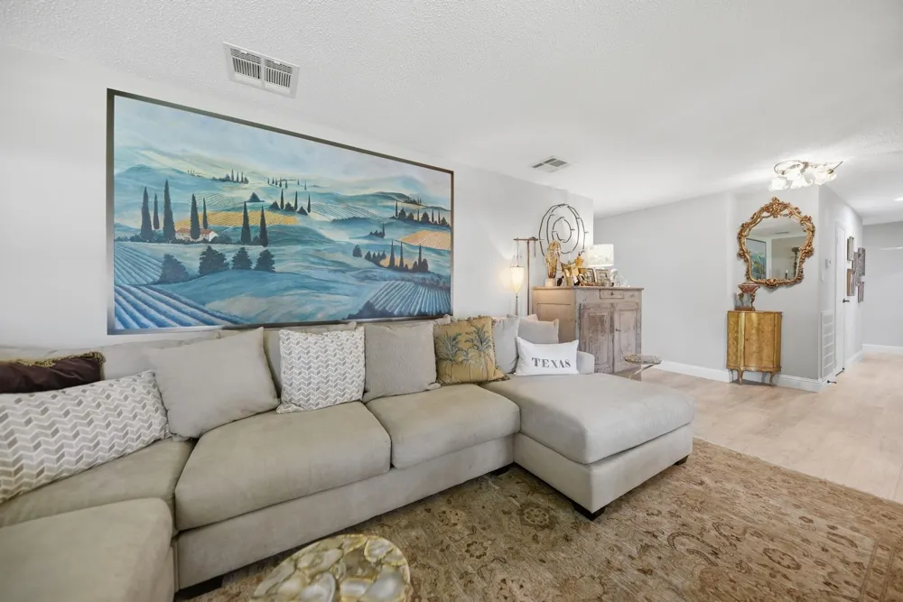 204 E Stone Street Brenham, TX 77833