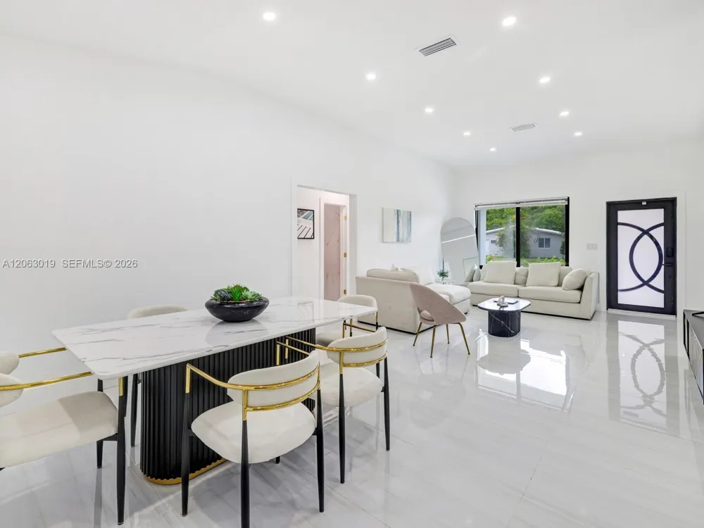 8635 Miami Ave El Portal, FL 33150