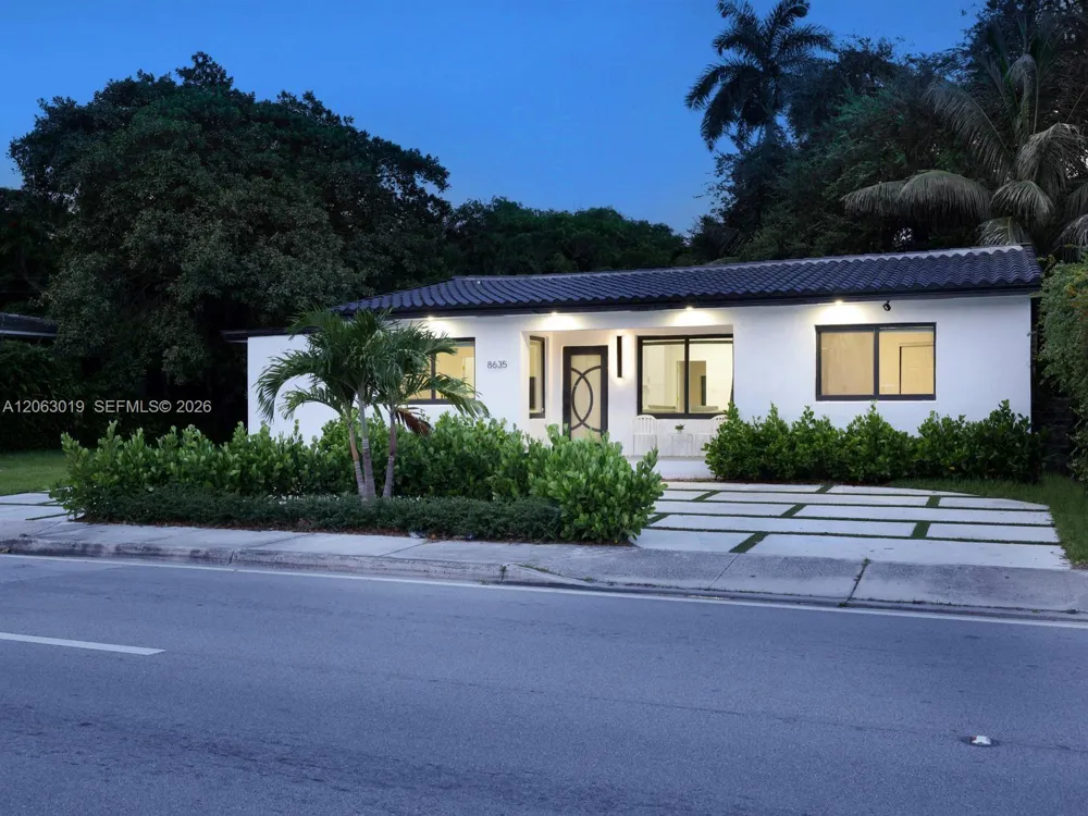8635 Miami Ave El Portal, FL 33150