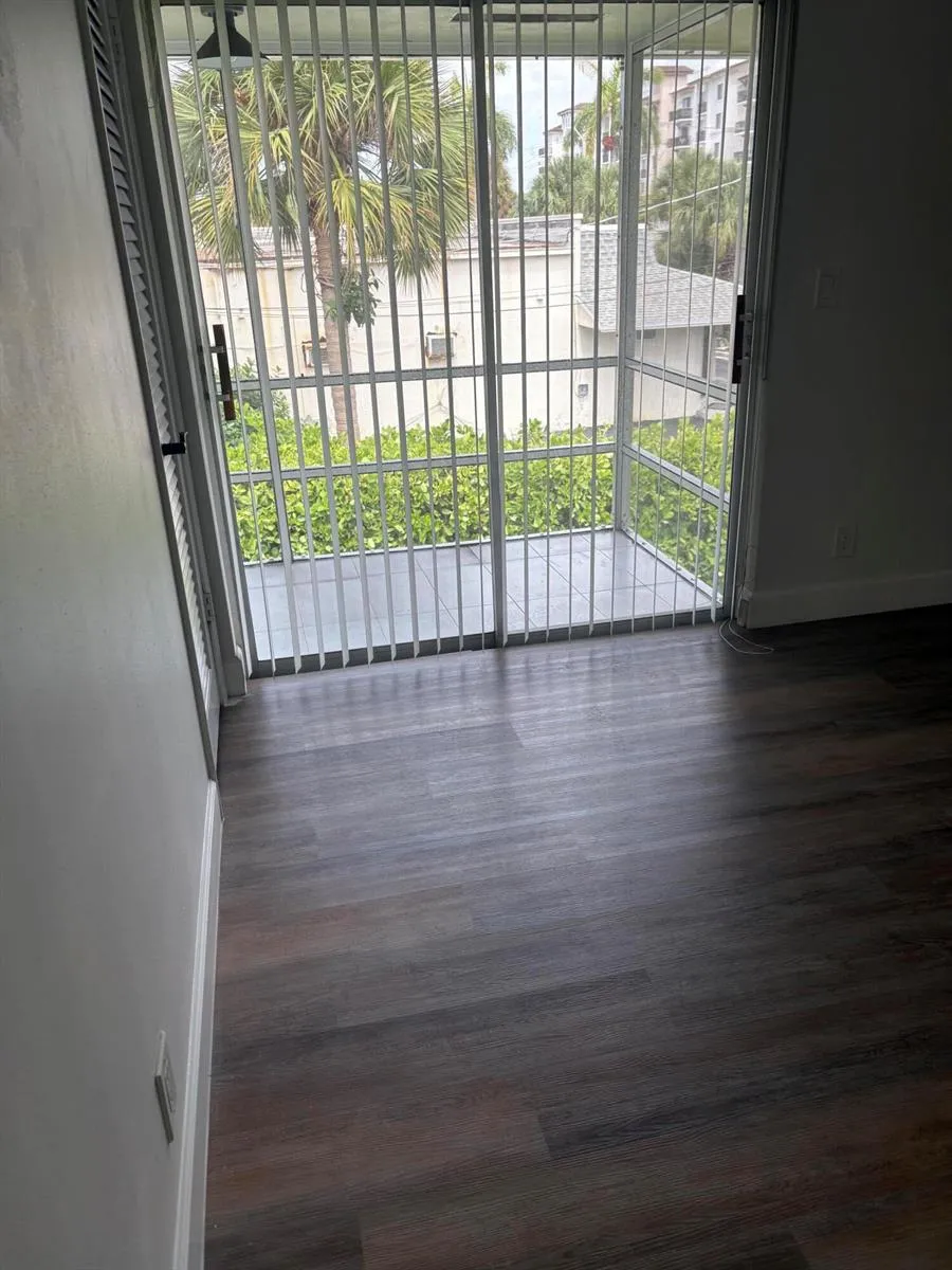 240 HORIZONS W #208 Boynton Beach, FL 33435