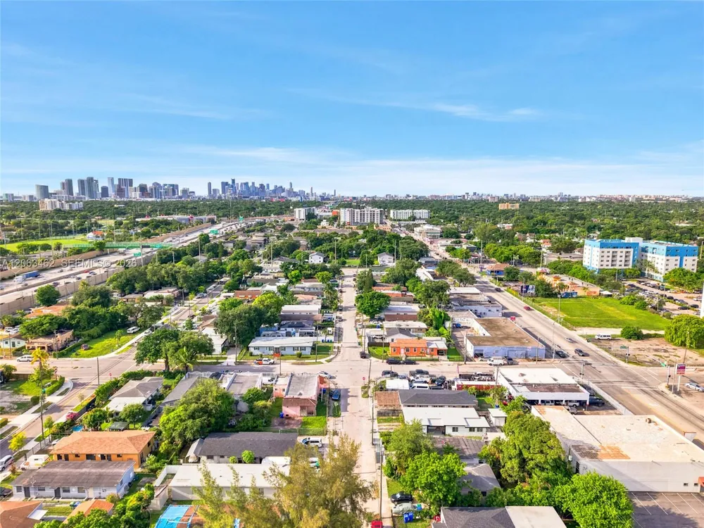 6920 NW 6th Ct #2 Miami, FL 33150