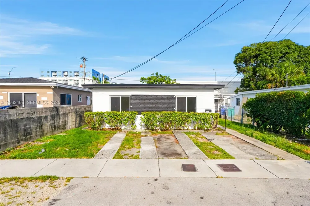 6920 NW 6th Ct #2 Miami, FL 33150