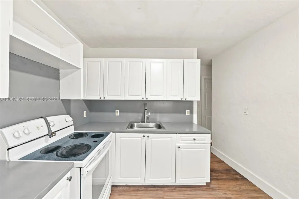 6920 NW 6th Ct #2 Miami, FL 33150