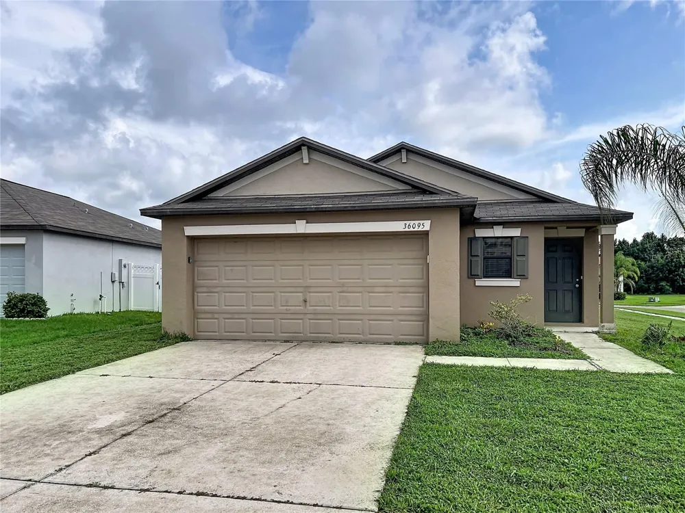 36095 CARRIAGE PINE COURT Zephyrhills, FL 33541