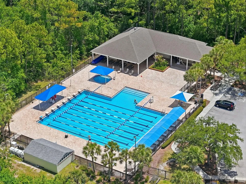 10111 HAYFIELD WAY Tampa, FL 33626