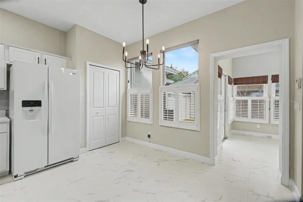 10111 HAYFIELD WAY Tampa, FL 33626