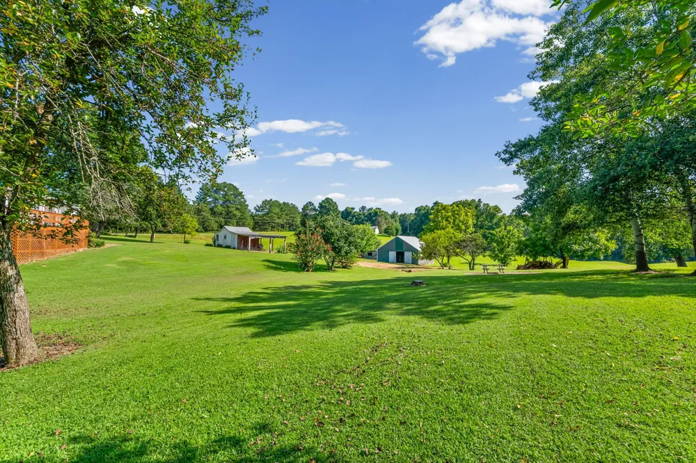 1705 Highway 120 Big Rock, TN 37023