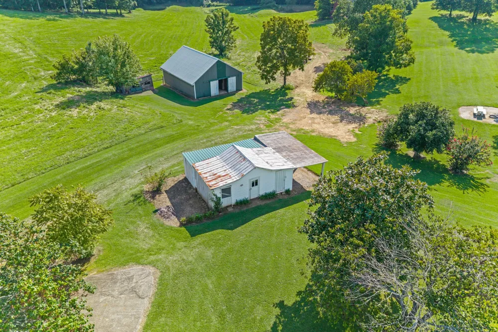 1705 Highway 120 Big Rock, TN 37023