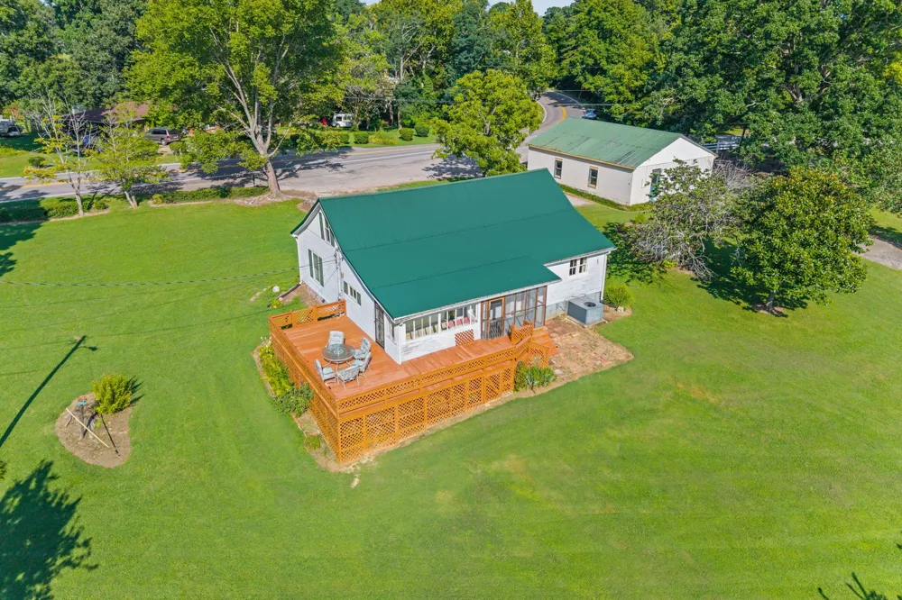 1705 Highway 120 Big Rock, TN 37023