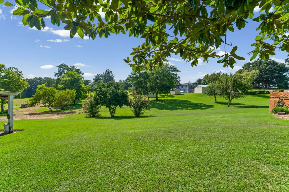 1705 Highway 120 Big Rock, TN 37023