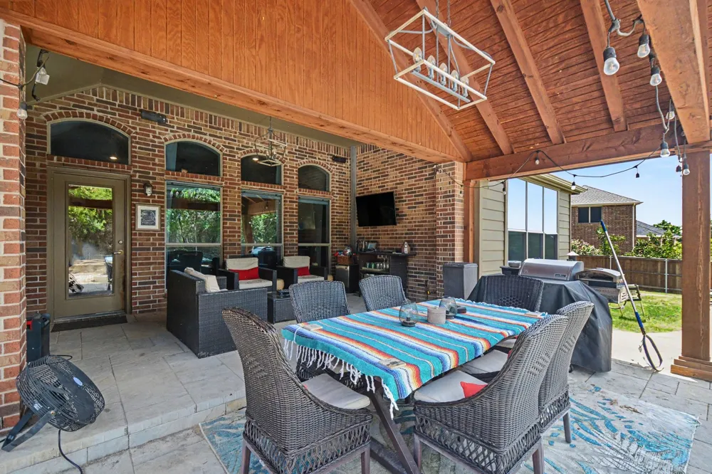 393 Bayhill Drive Sunnyvale, TX 75182