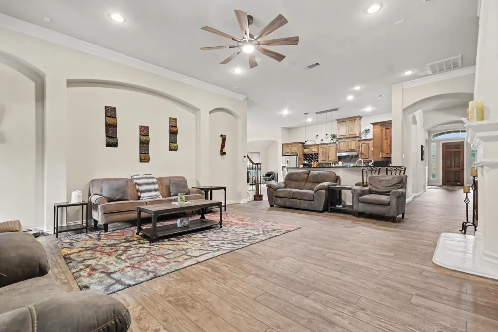 393 Bayhill Drive Sunnyvale, TX 75182