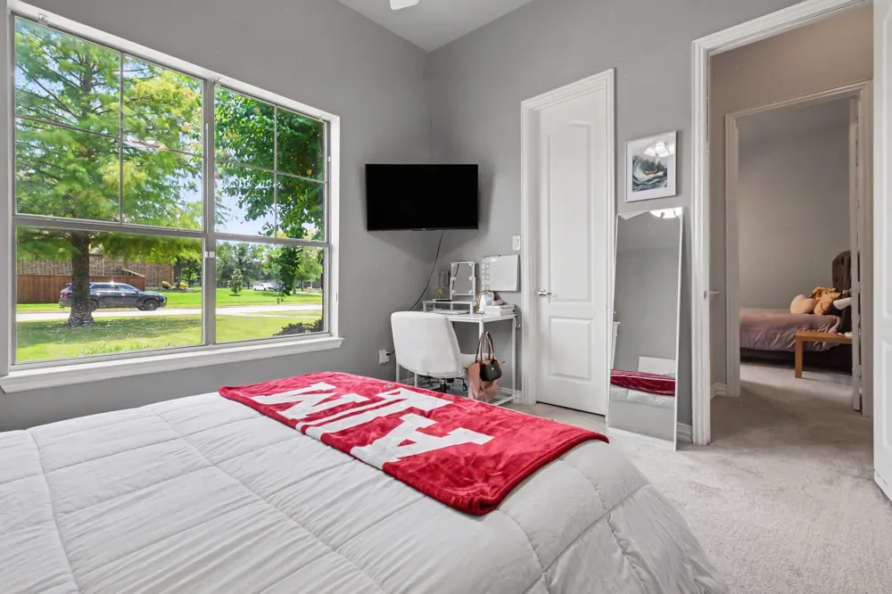 393 Bayhill Drive Sunnyvale, TX 75182