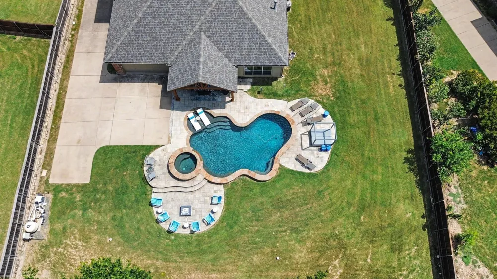 393 Bayhill Drive Sunnyvale, TX 75182