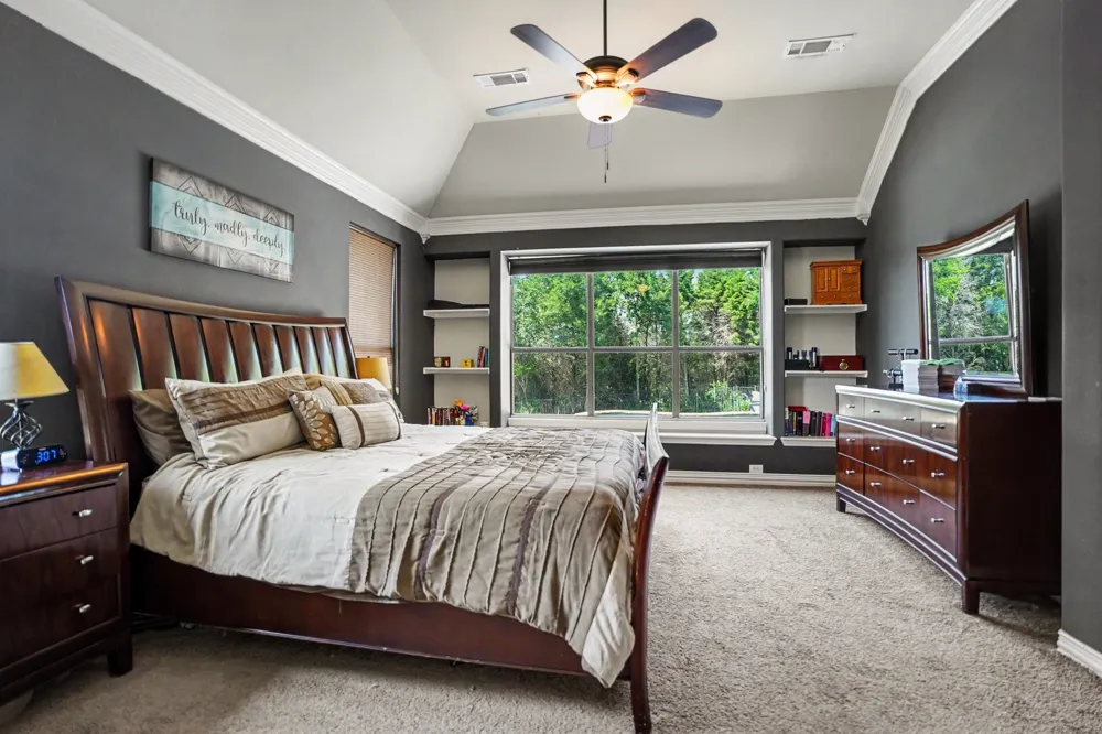 393 Bayhill Drive Sunnyvale, TX 75182
