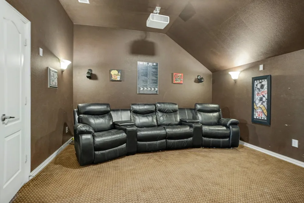 393 Bayhill Drive Sunnyvale, TX 75182