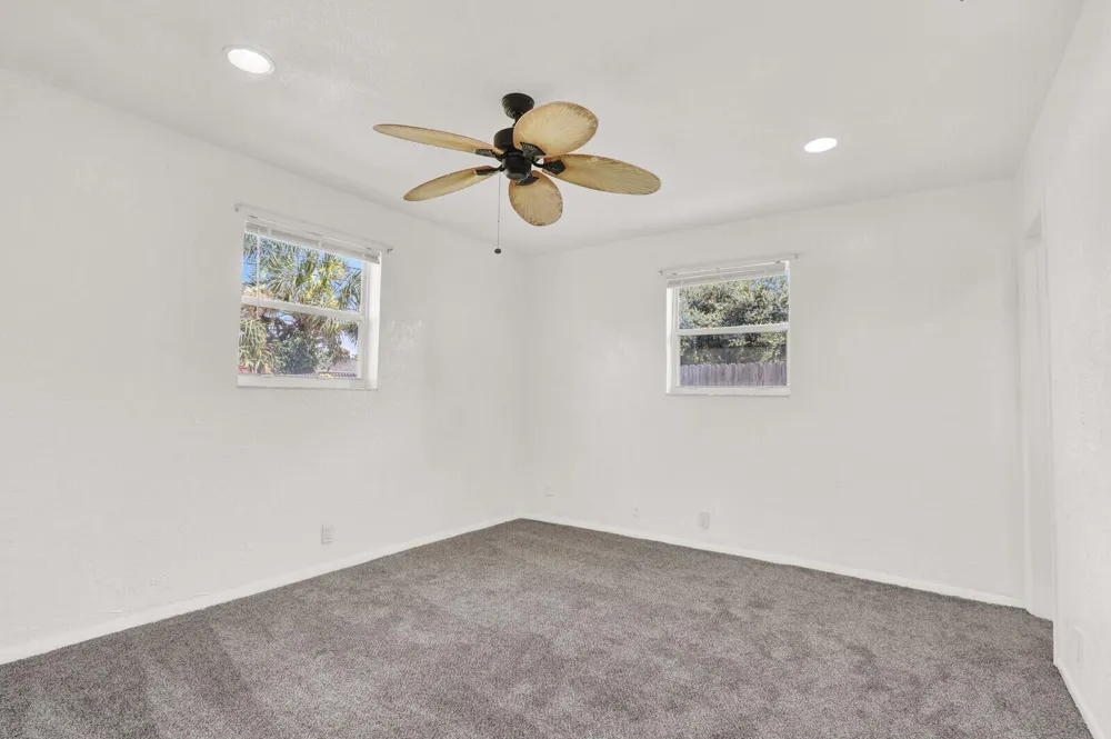 357 Garden Boulevard Palm Beach Gardens, FL 33410