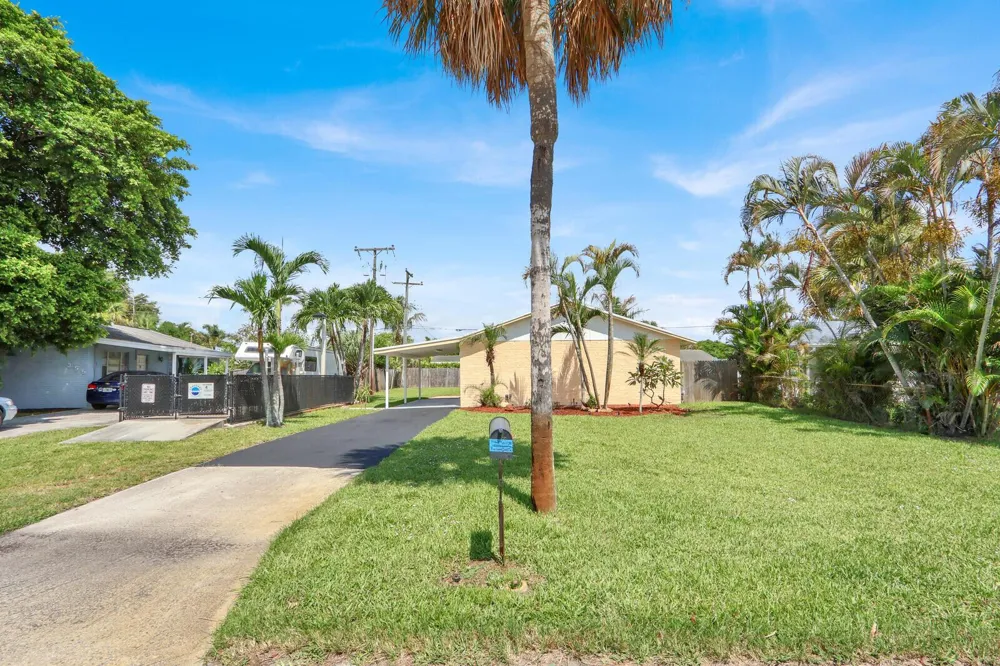 357 Garden Boulevard Palm Beach Gardens, FL 33410