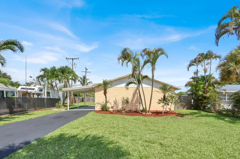 357 Garden Boulevard Palm Beach Gardens, FL 33410
